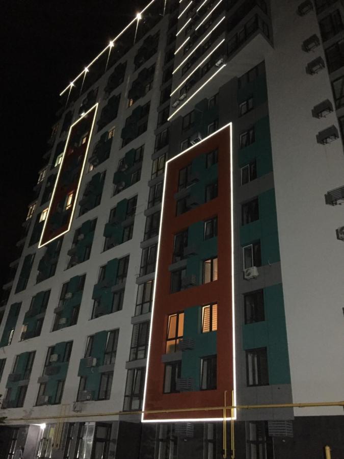 Crystal Apartaments Киев Екстериор снимка