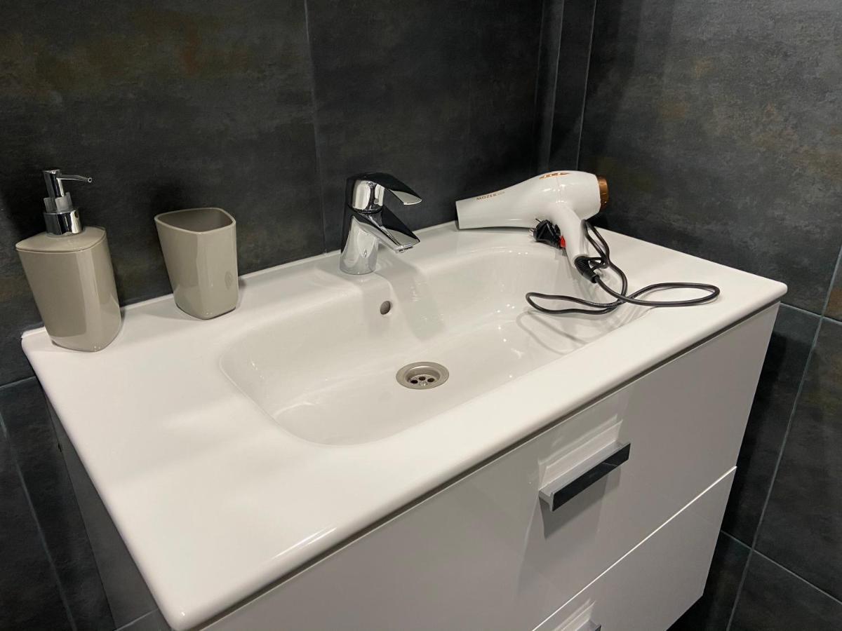 Crystal Apartaments Киев Екстериор снимка