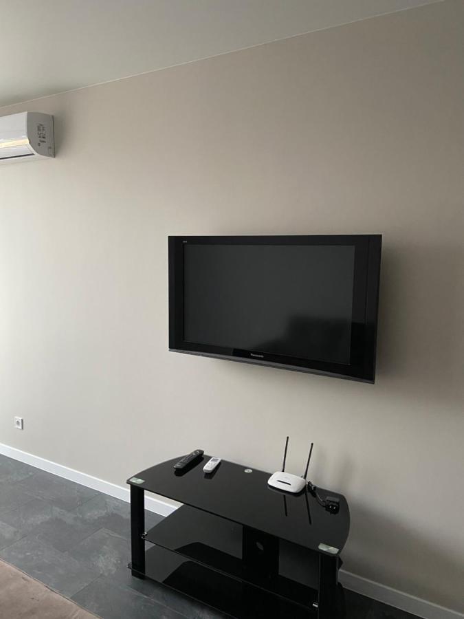 Crystal Apartaments Киев Екстериор снимка