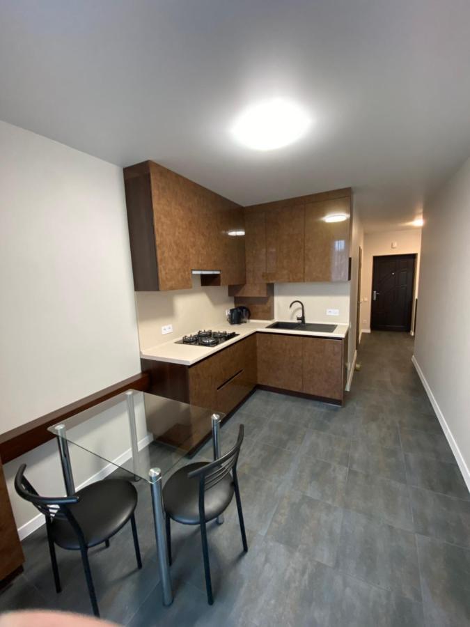 Crystal Apartaments Киев Екстериор снимка