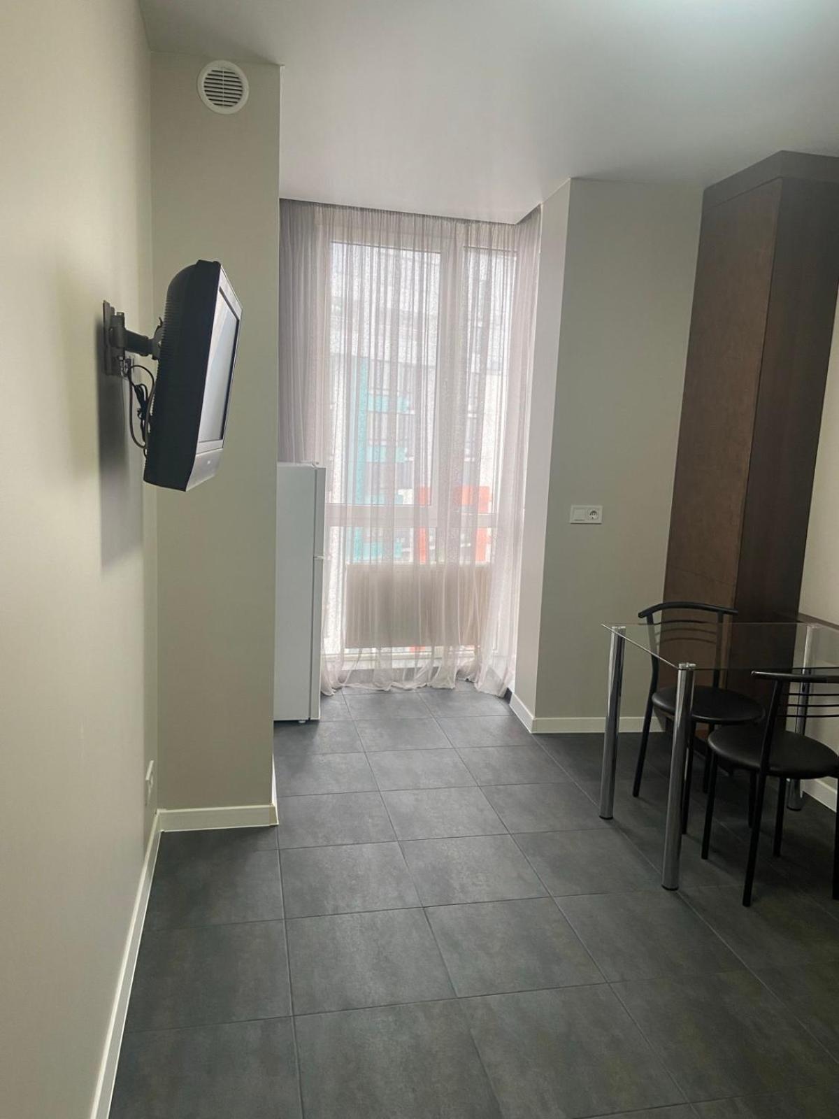 Crystal Apartaments Киев Екстериор снимка