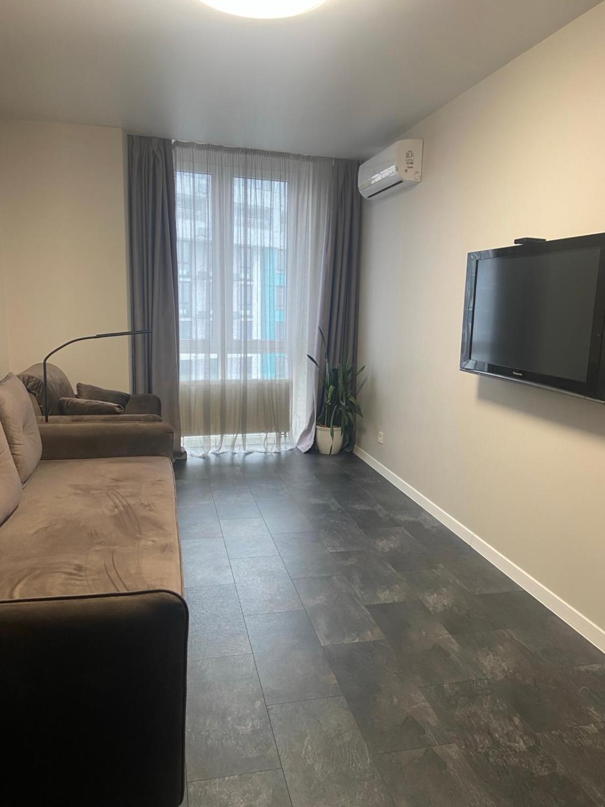Crystal Apartaments Киев Екстериор снимка
